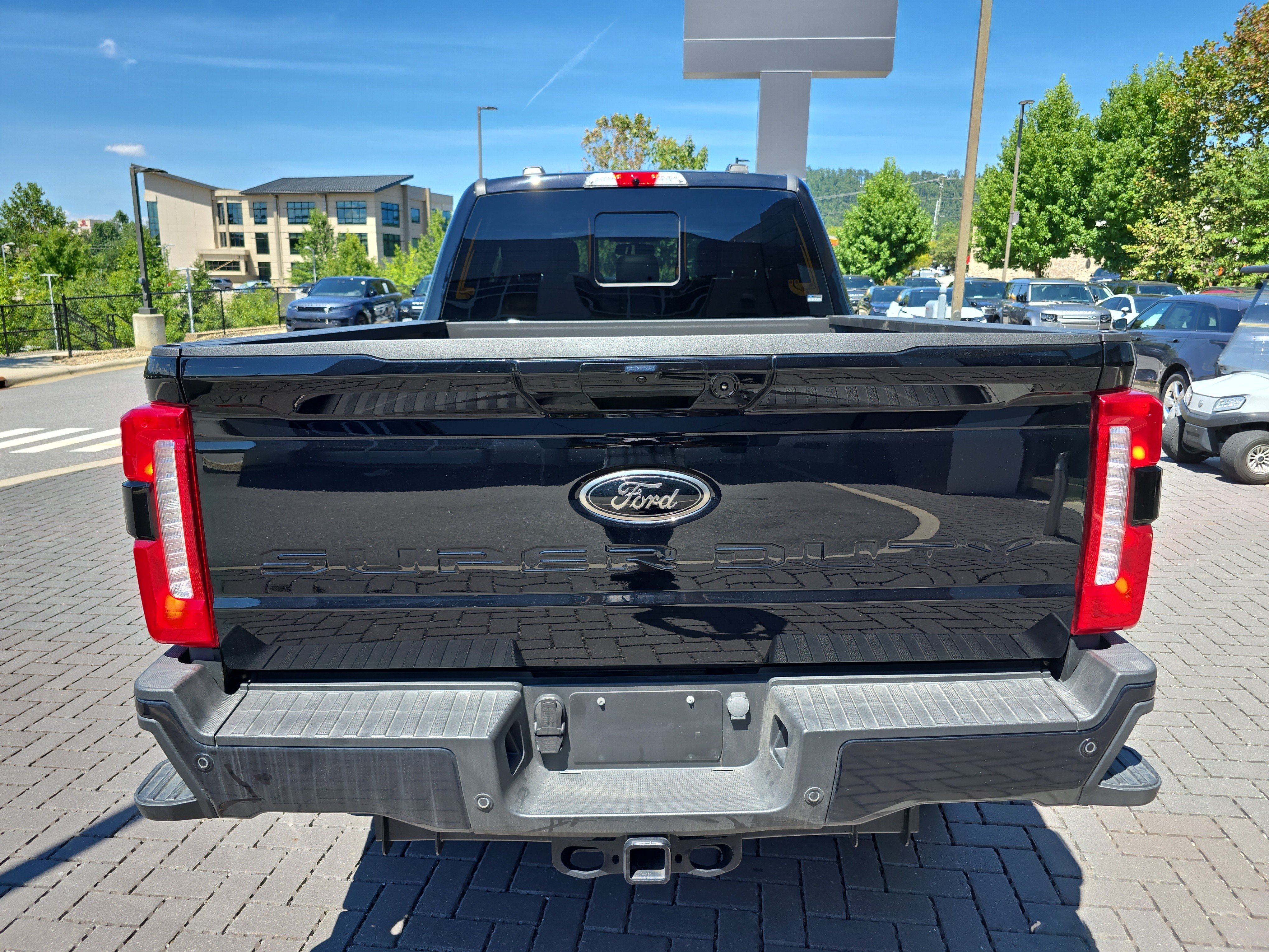 Used 2024 Ford F250 Lariat w/ Lariat Ultimate Package AWD/4WD image 6