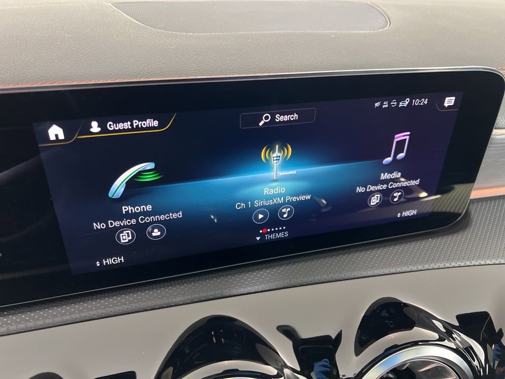 Used 2023 Mercedes-Benz CLA 250 4MATIC image 7