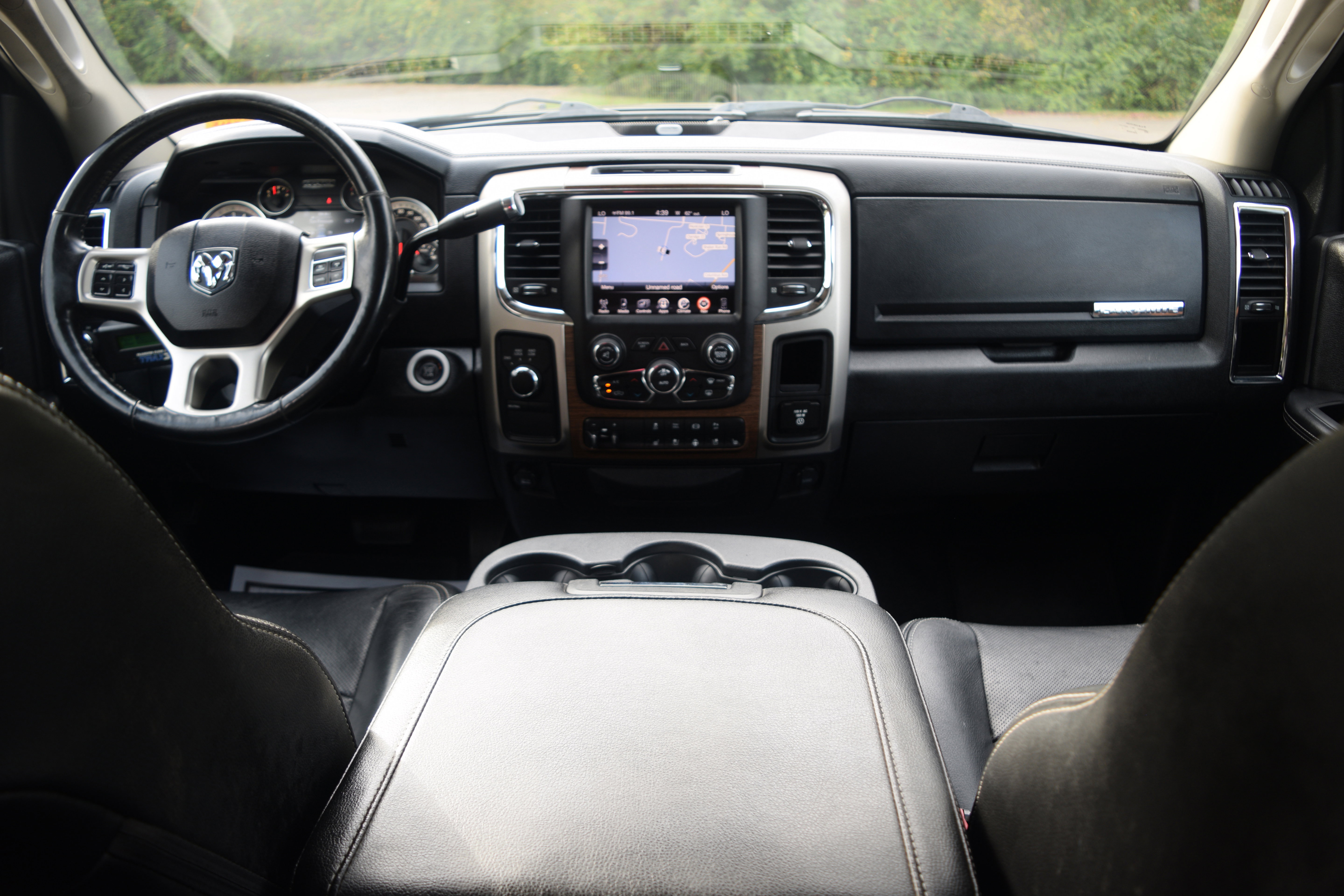 Used 2015 RAM 2500 Laramie image 7