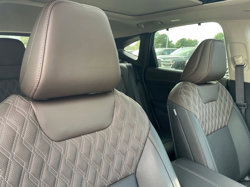 Used 2025 Nissan Murano Platinum w/ Cargo Package image 11