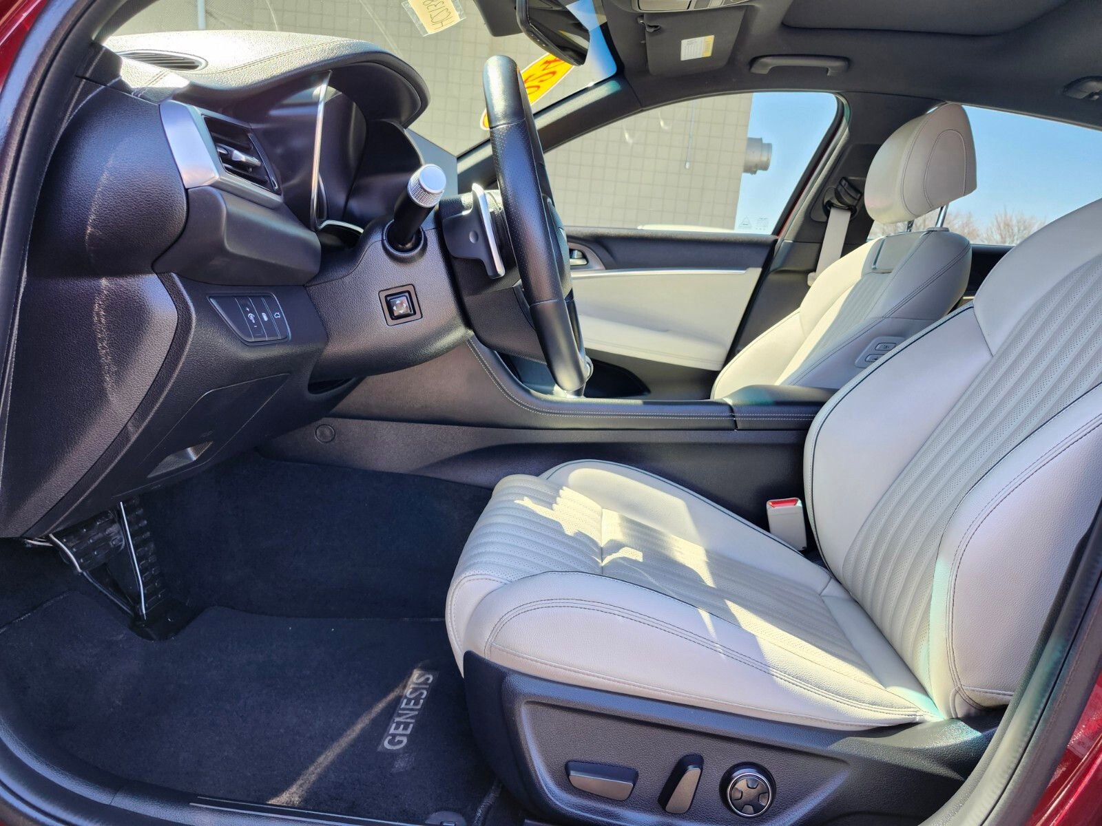 Used 2024 Genesis G70 2.5T w/ Sport Prestige Package image 19