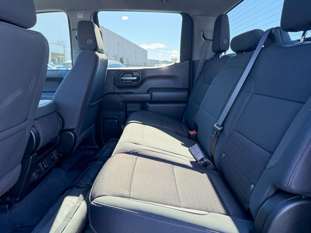 Used 2024 Chevrolet Silverado 1500 Custom Trail Boss w/ Turbomax Blackout Package image 29