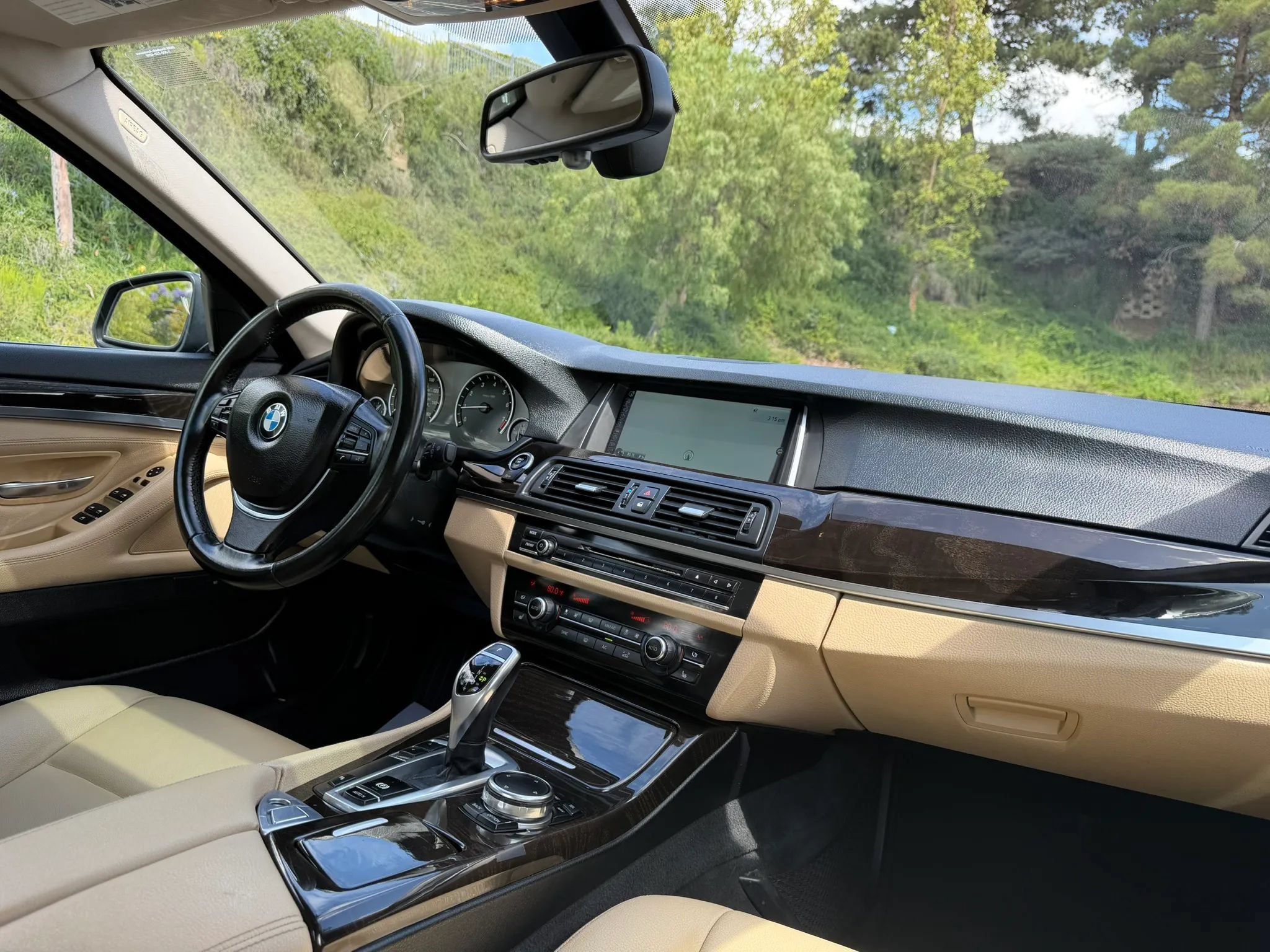 Used 2016 BMW 528i Sedan RWD image 25