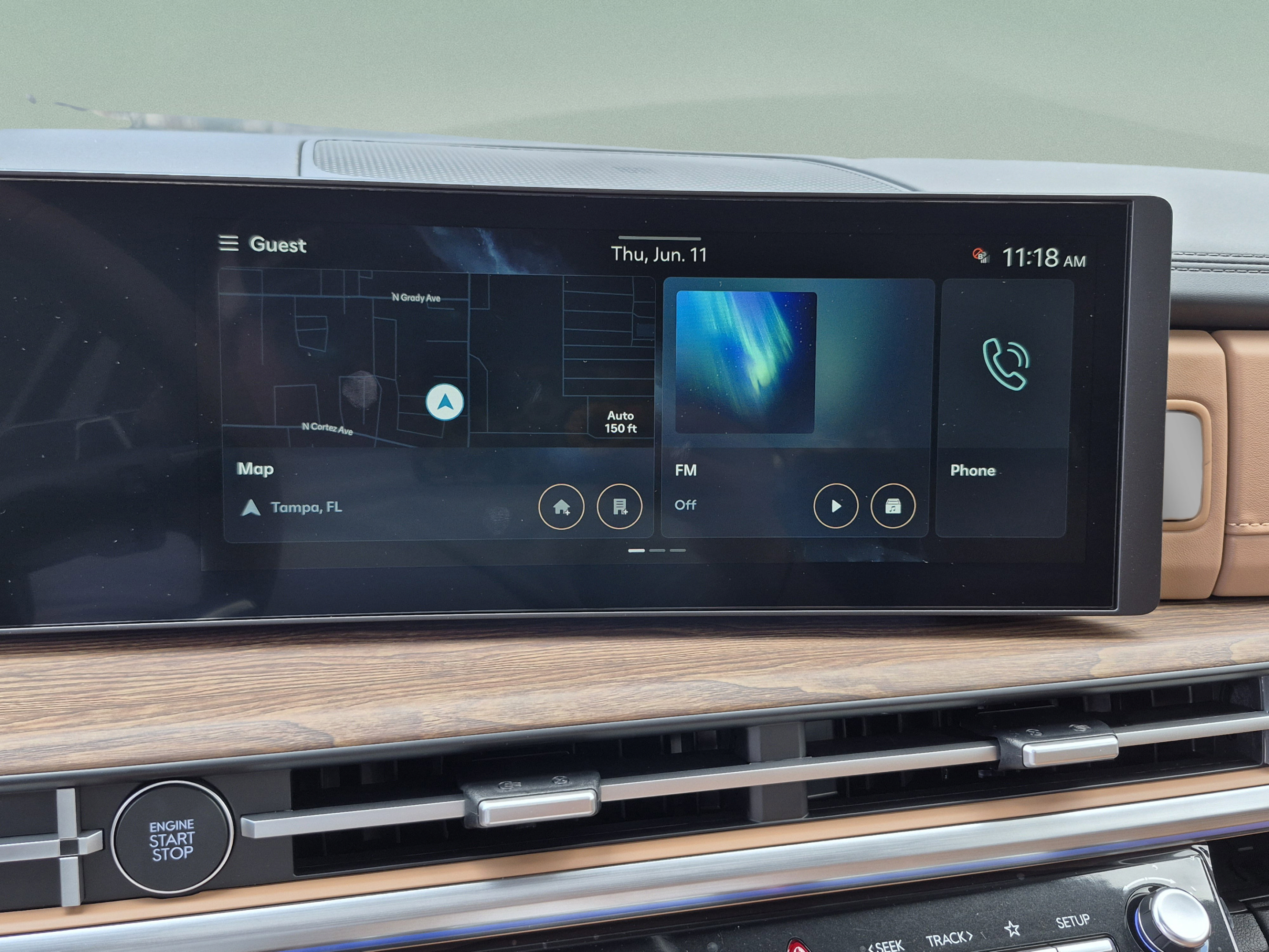 New 2026 Hyundai Santa Fe Limited FWD image 28