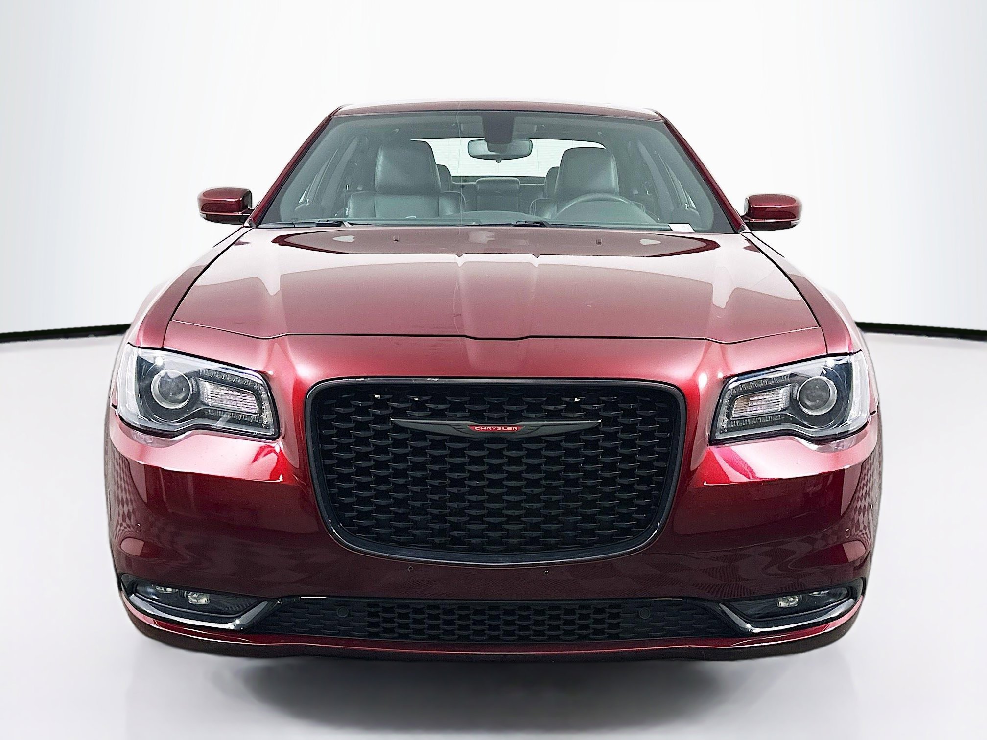 Used 2023 Chrysler 300 S image 2