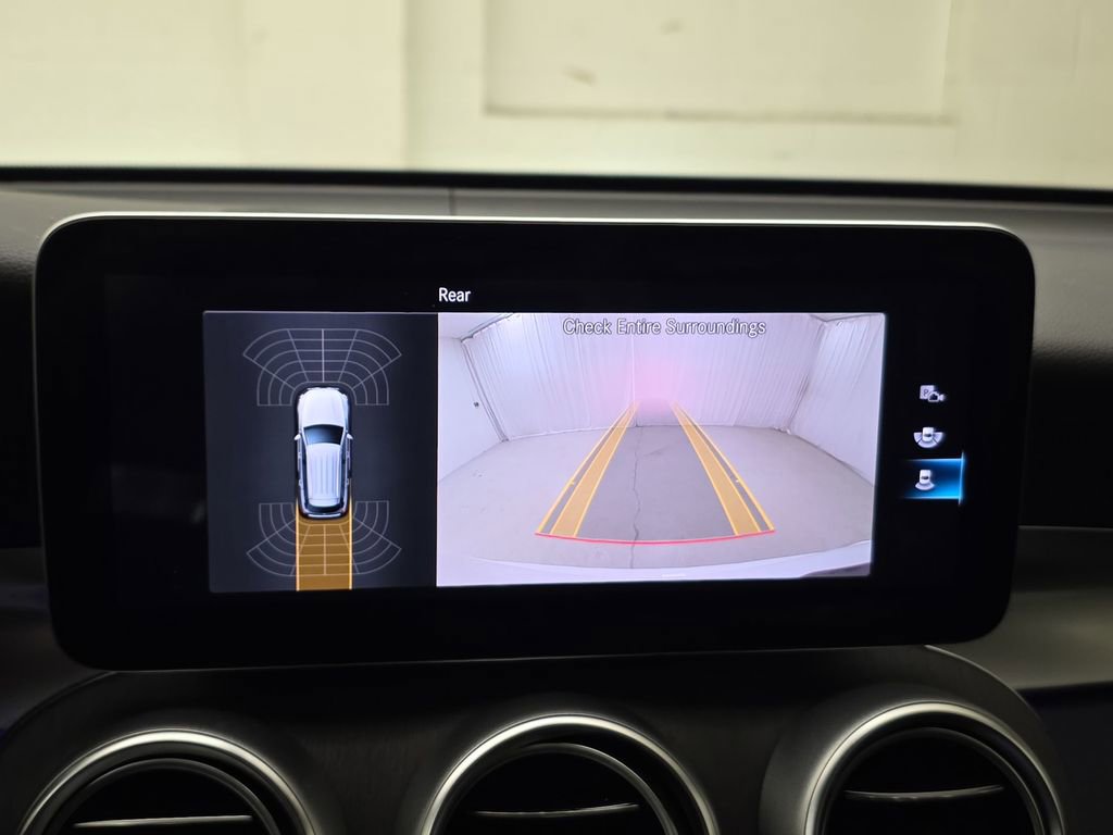 Used 2021 Mercedes-Benz GLC 300 4MATIC image 18