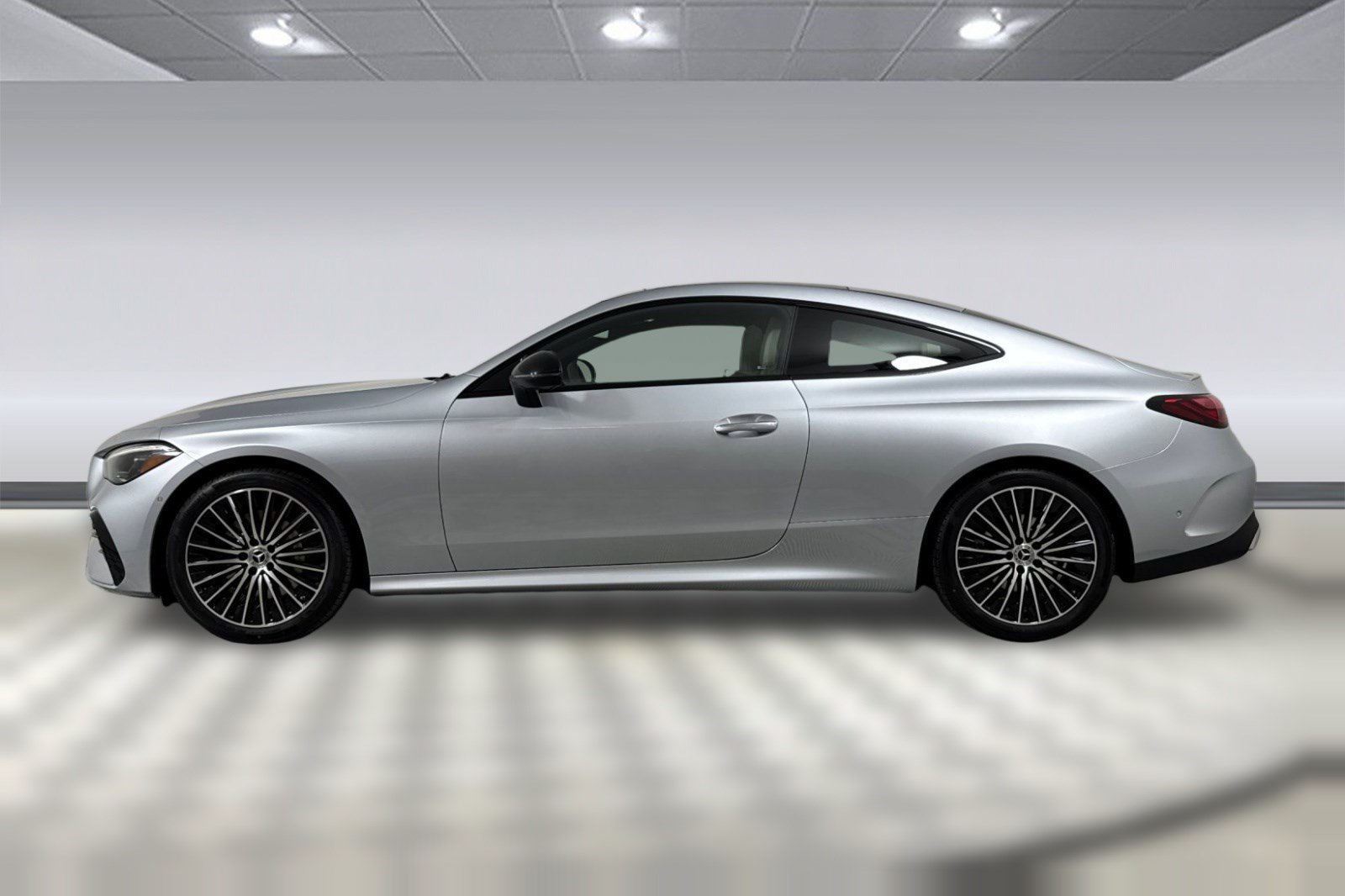 New 2026 Mercedes-Benz CLE 300 4MATIC Coupe image 2