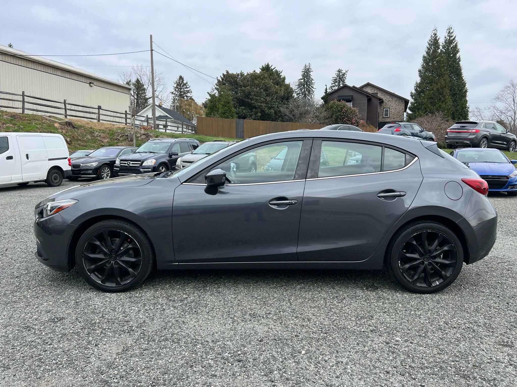 Used 2016 MAZDA MAZDA3 s Grand Touring image 8