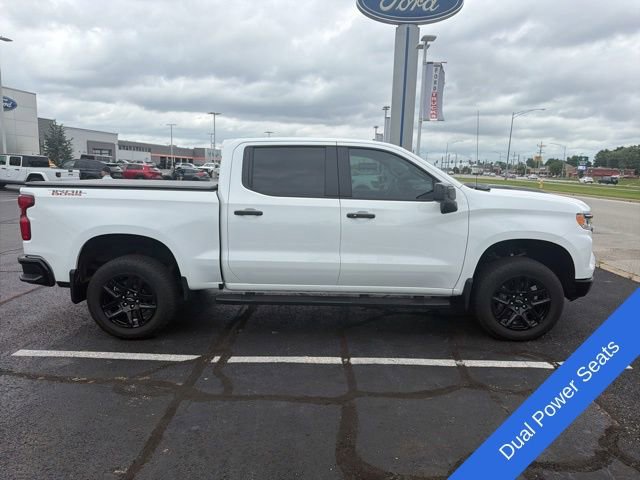 Used 2025 Chevrolet Silverado 1500 LT Trail Boss w/ Convenience Package II AWD/4WD image 4