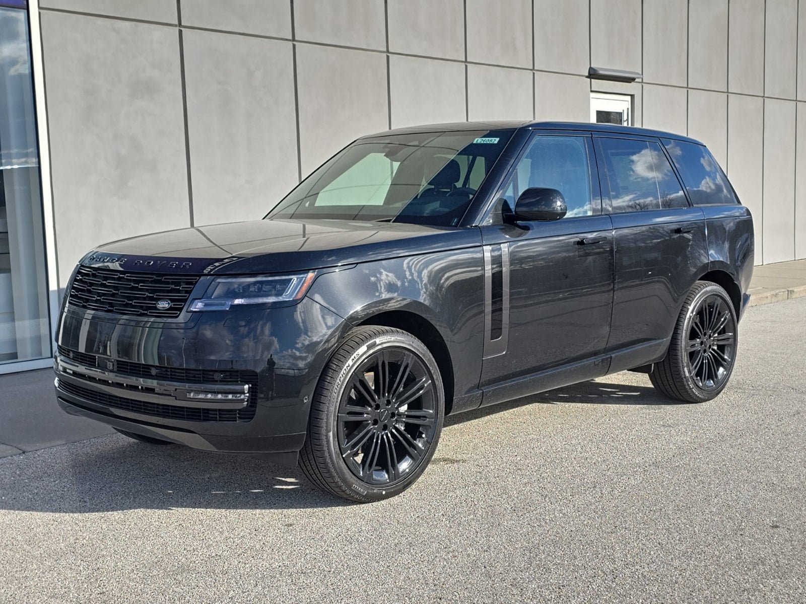 New 2026 Land Rover Range Rover SE