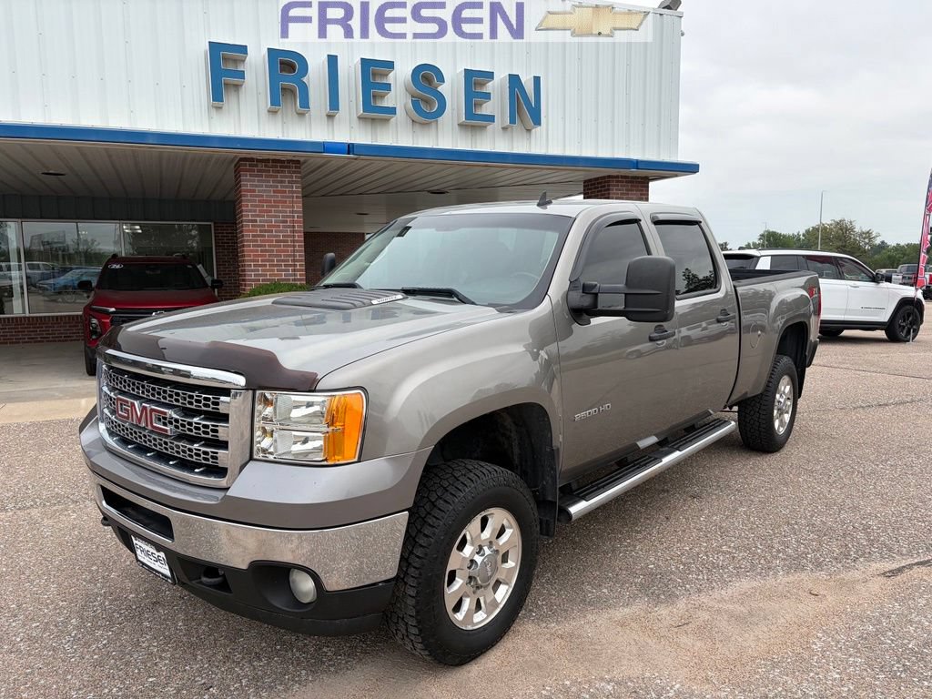 Used 2014 GMC Sierra 2500 SLE w/ SLE Preferred Package AWD/4WD image 1