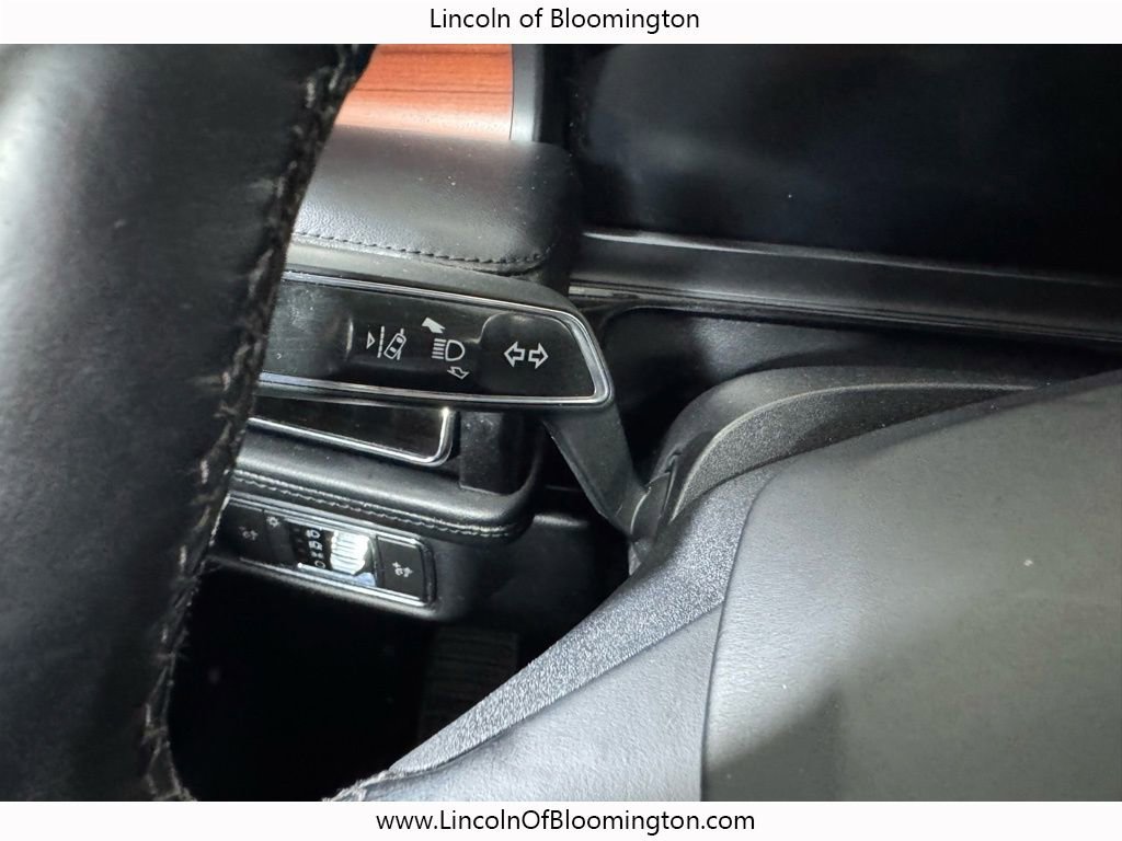 Certified 2022 Lincoln Nautilus Reserve w/ Monochromatic Package image 39