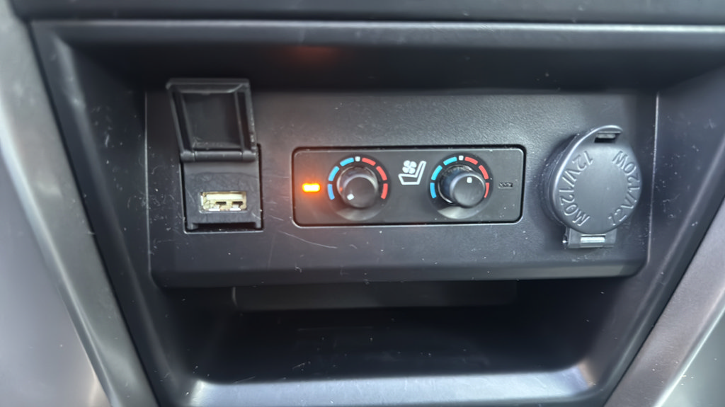 Used 2020 Toyota 4Runner Limited AWD/4WD image 16