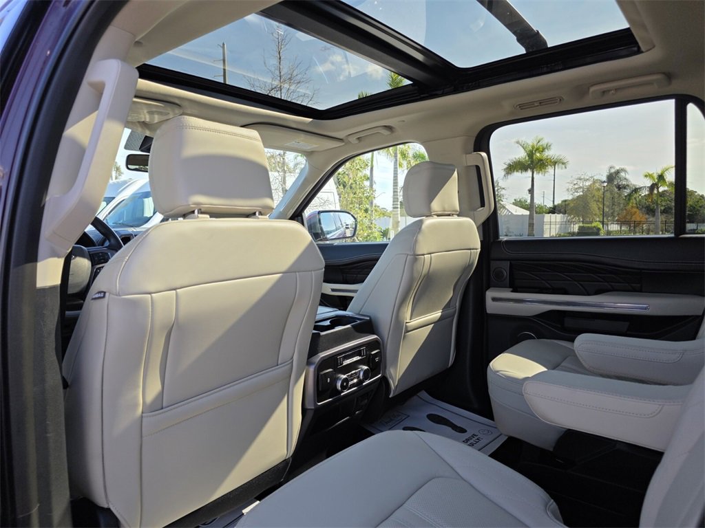 Used 2020 Ford Expedition Platinum image 21