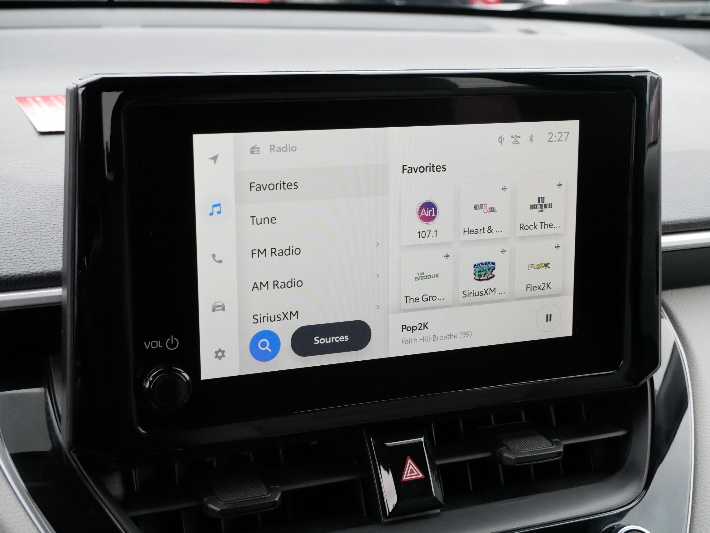 Certified 2024 Toyota Corolla Cross LE image 22