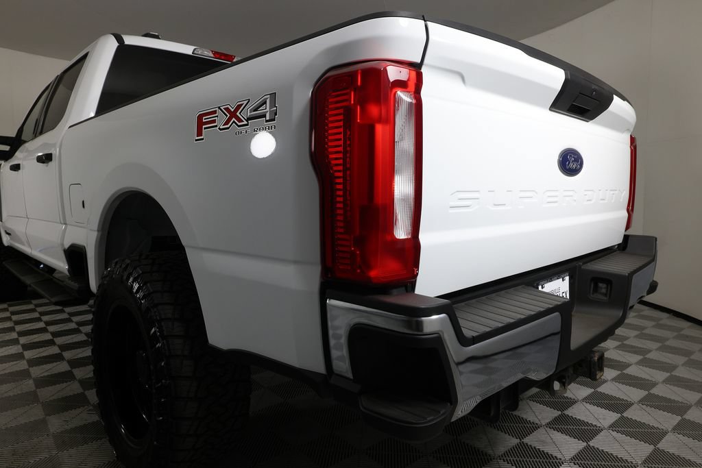 Used 2024 Ford F250 XLT w/ FX4 Off-Road Package AWD/4WD image 42