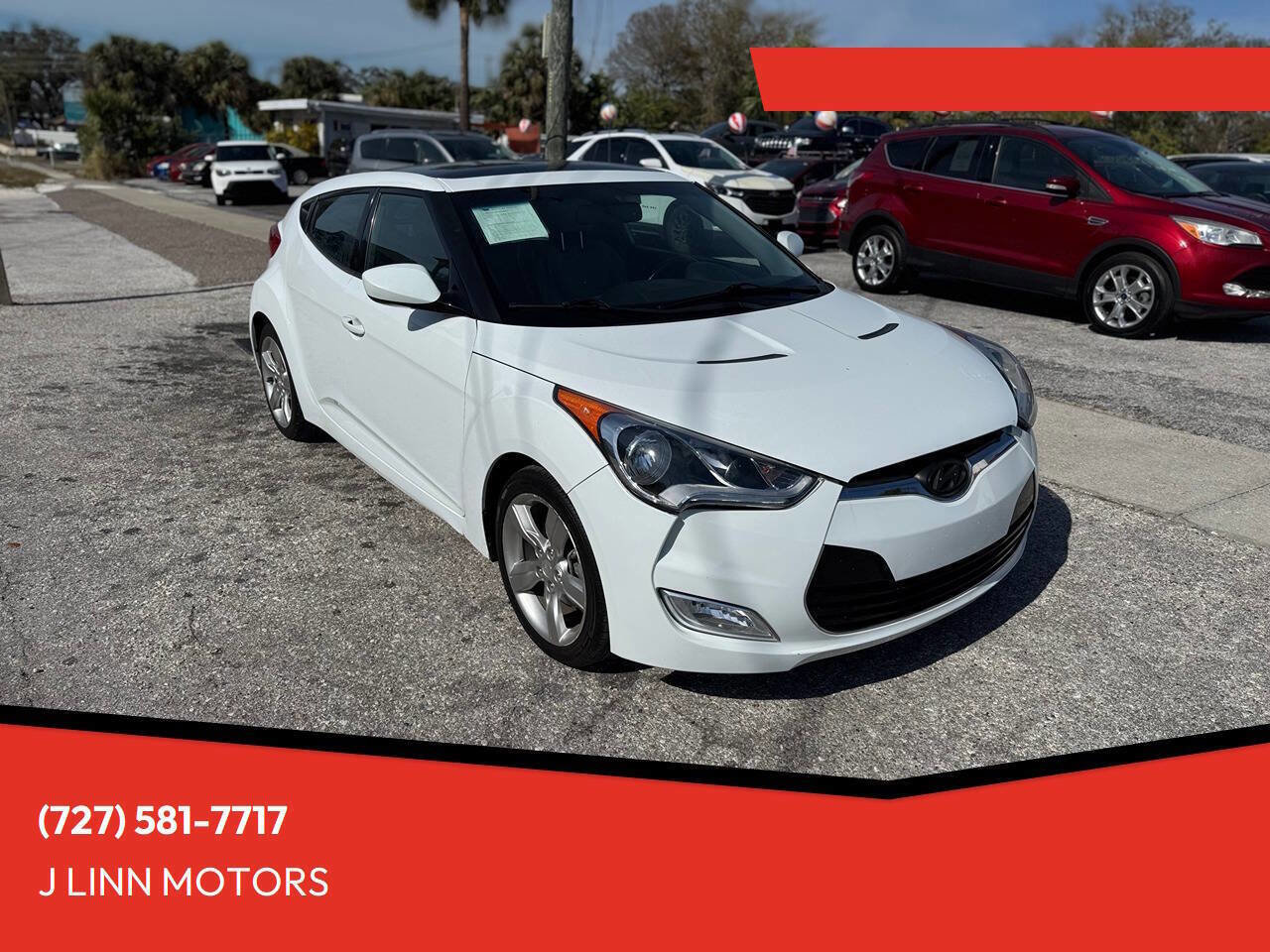 Used 2014 Hyundai Veloster w/ Style Package 02