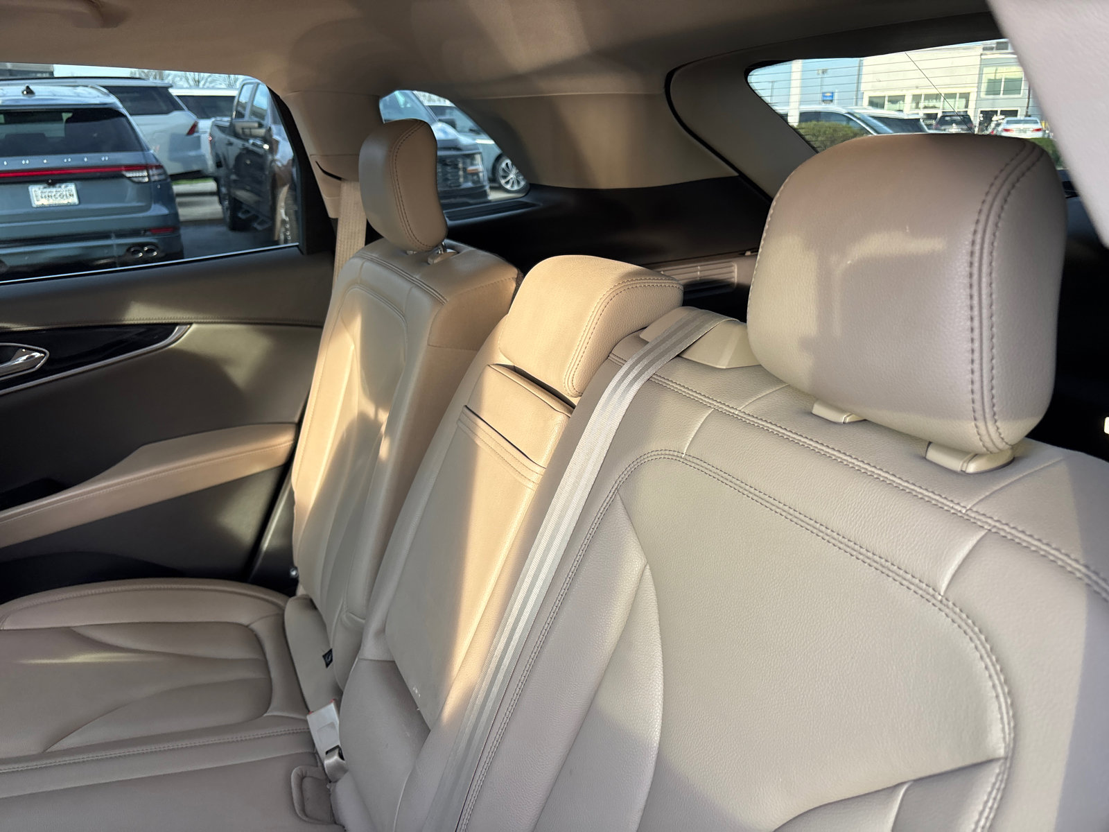 Used 2022 Lincoln Nautilus AWD w/ Premium Package image 24