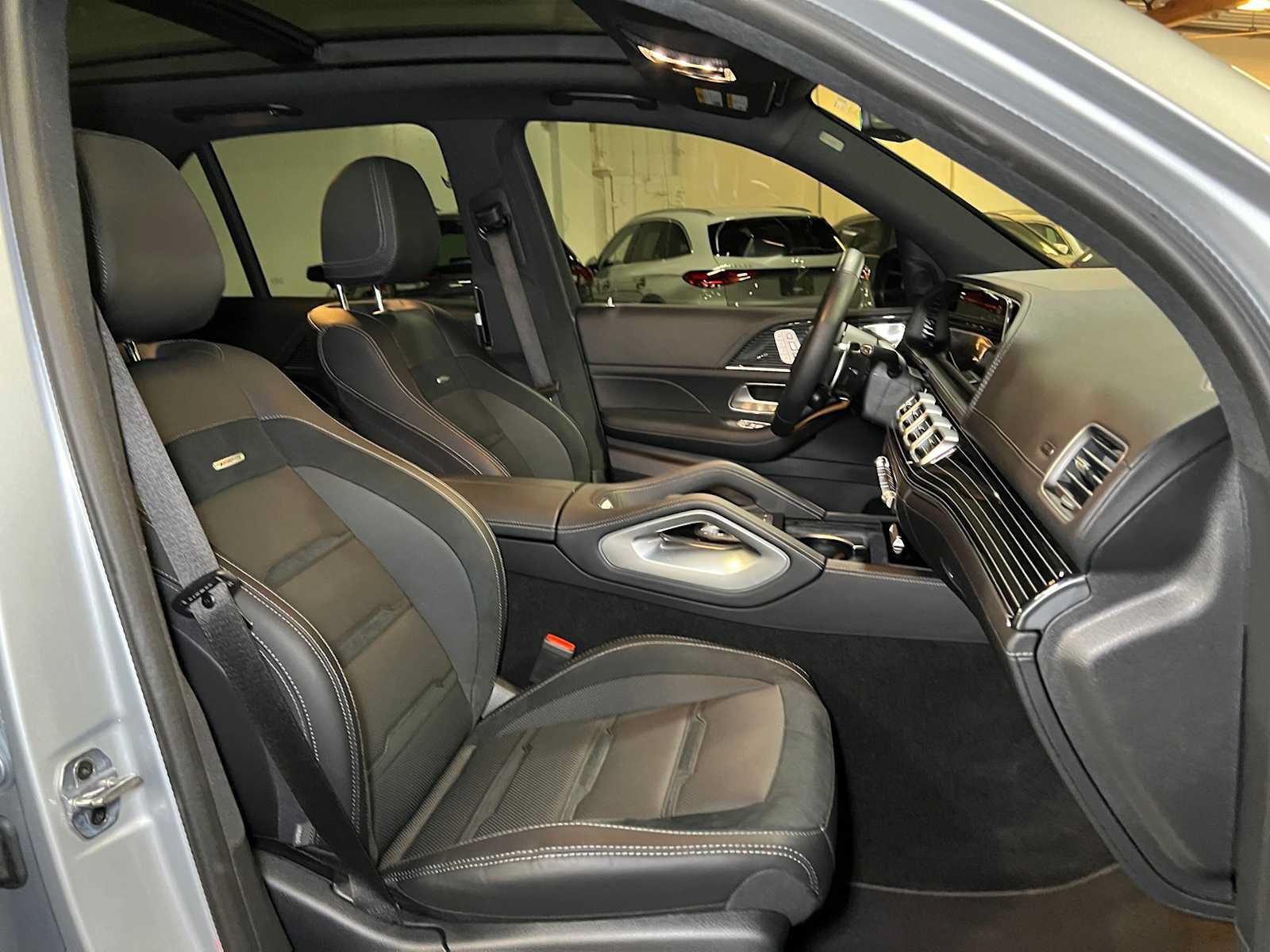 Used 2026 Mercedes-Benz GLE 53 AMG 4MATIC image 12