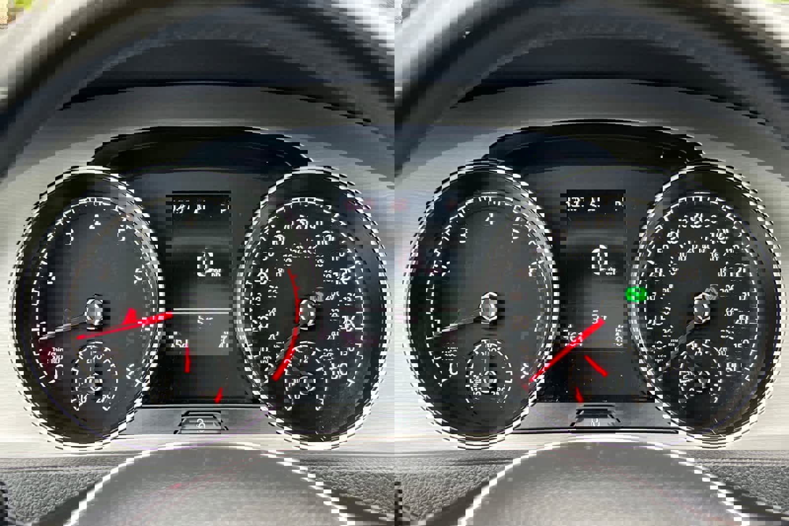 Used 2017 Volkswagen Golf Wolfsburg Edition image 28