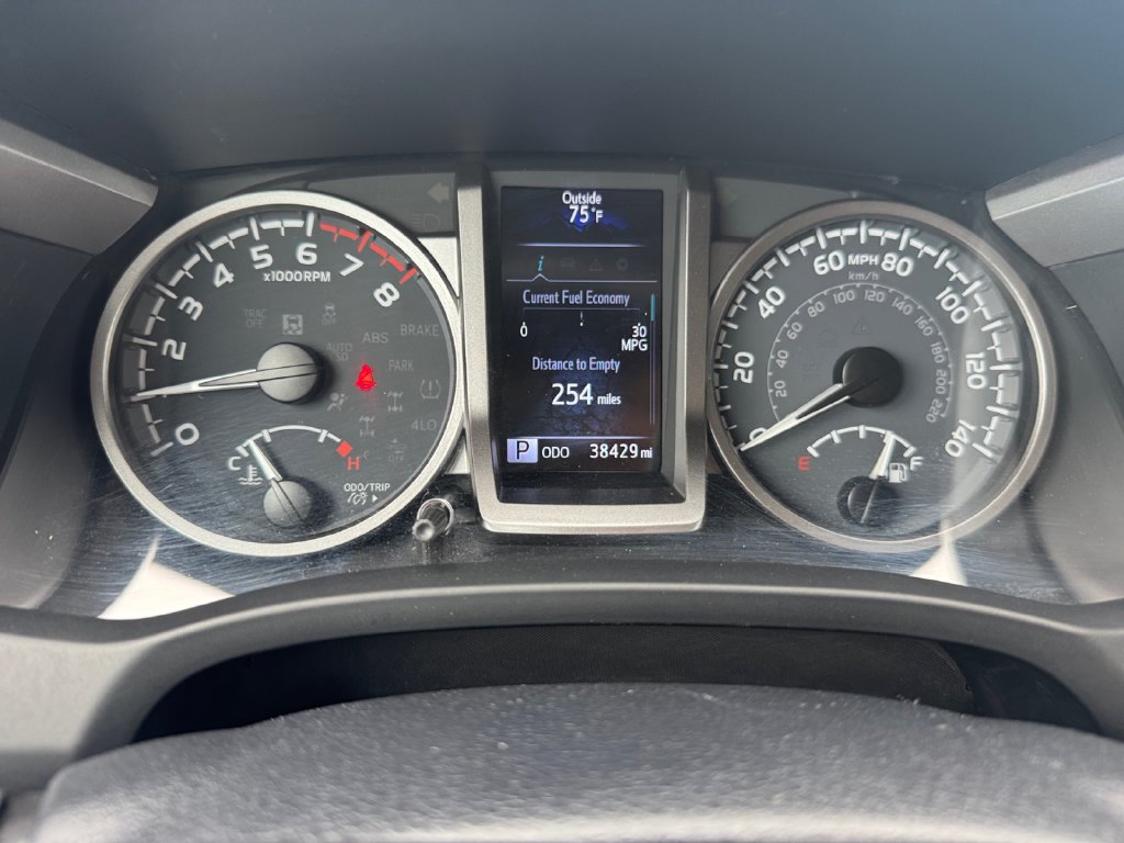 Used 2023 Toyota Tacoma SR5 AWD/4WD image 20