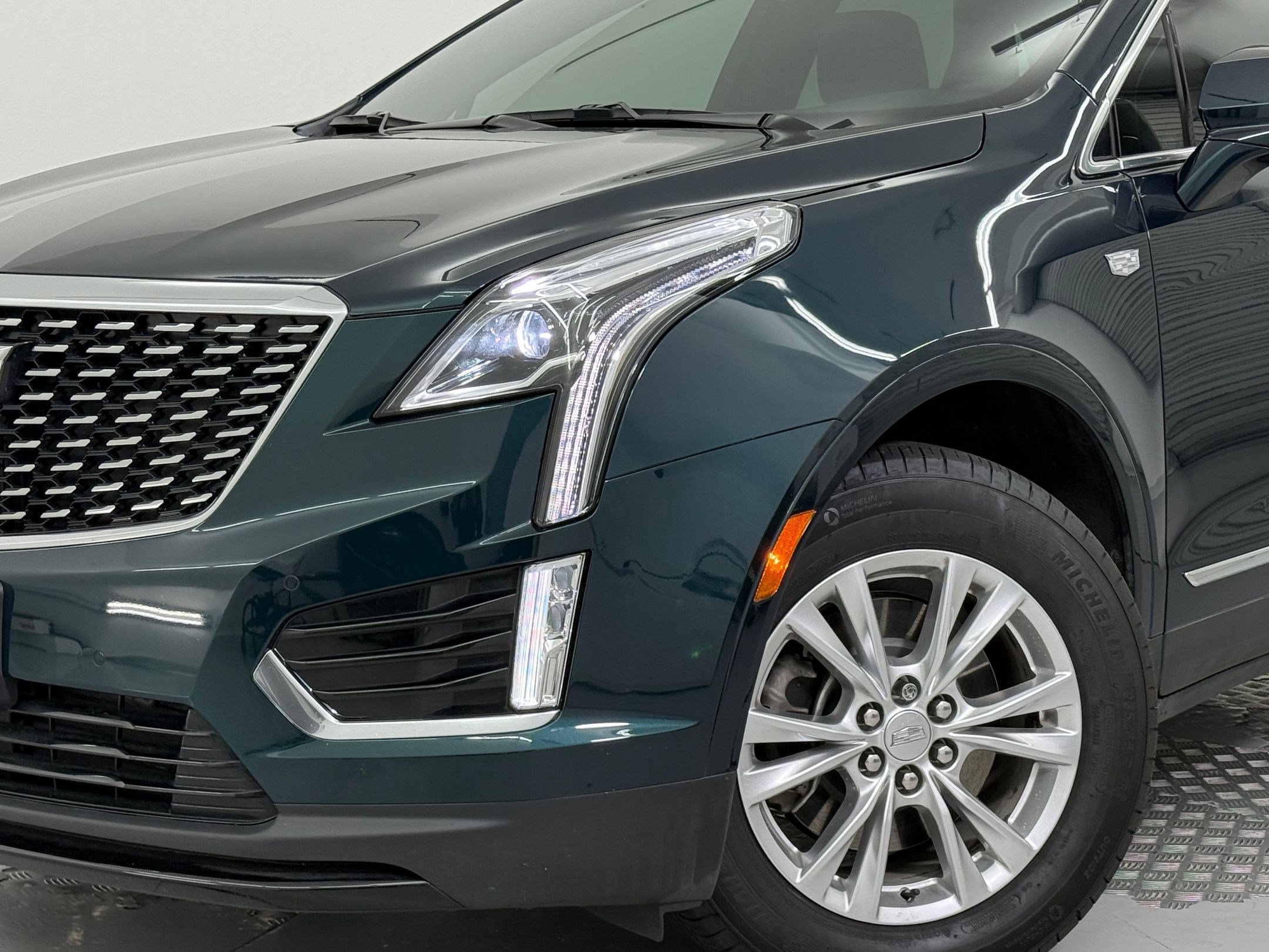 Used 2024 Cadillac XT5 Luxury image 11