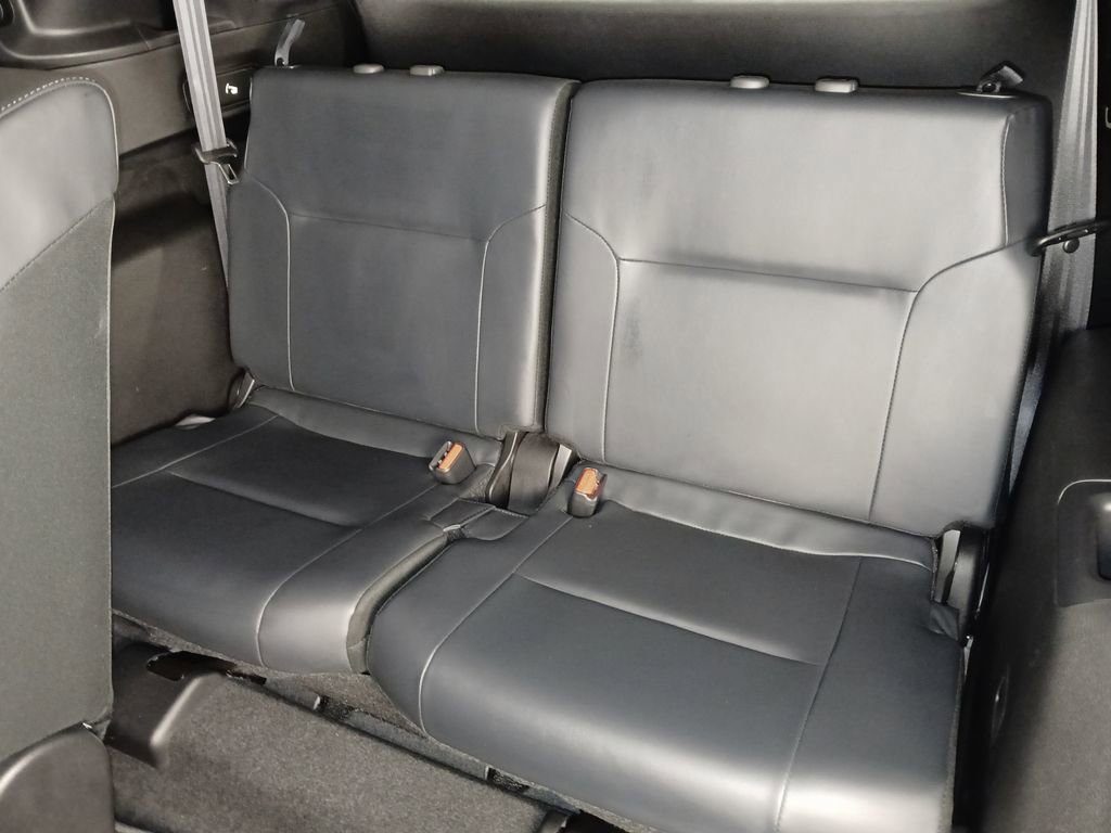 Used 2025 Mitsubishi Outlander SE AWD/4WD image 15