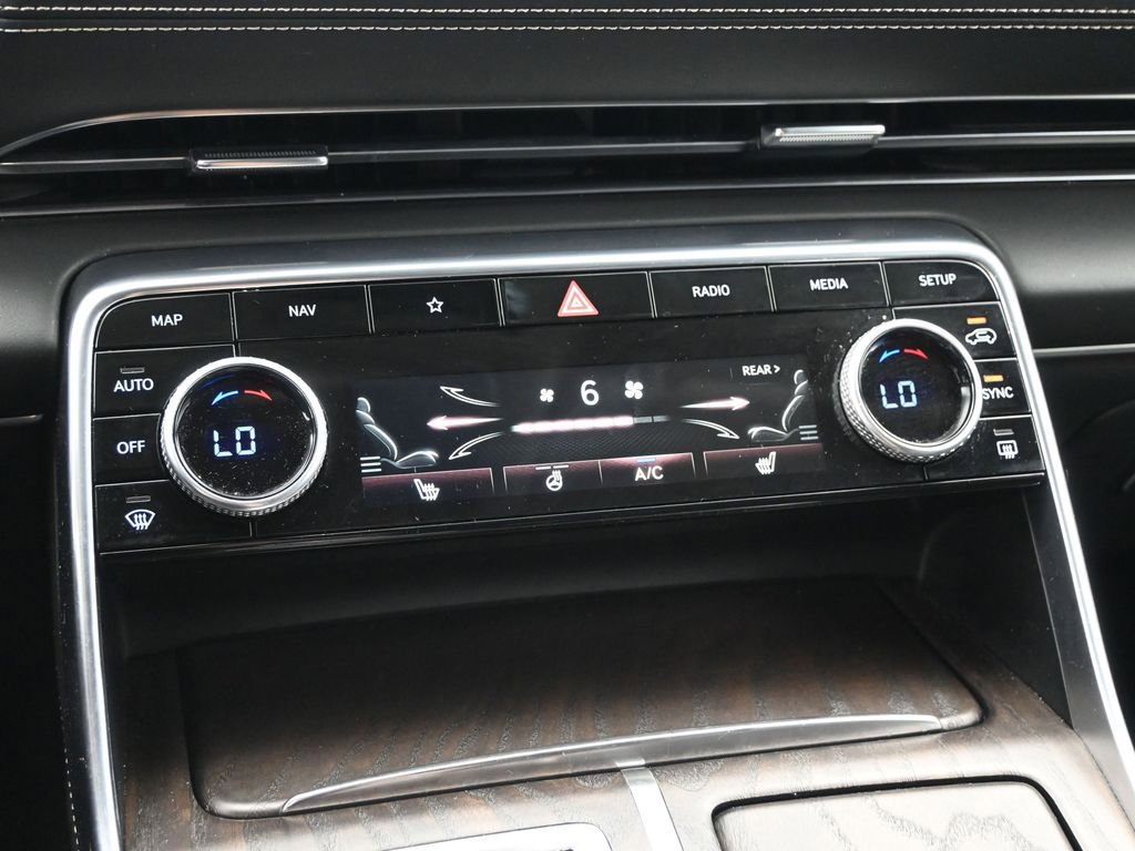 Used 2024 Genesis GV80 2.5T image 19