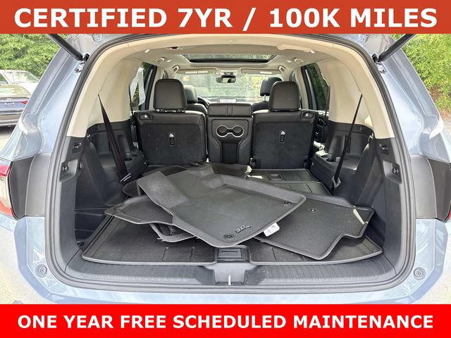 Used 2025 Honda Pilot Touring image 12