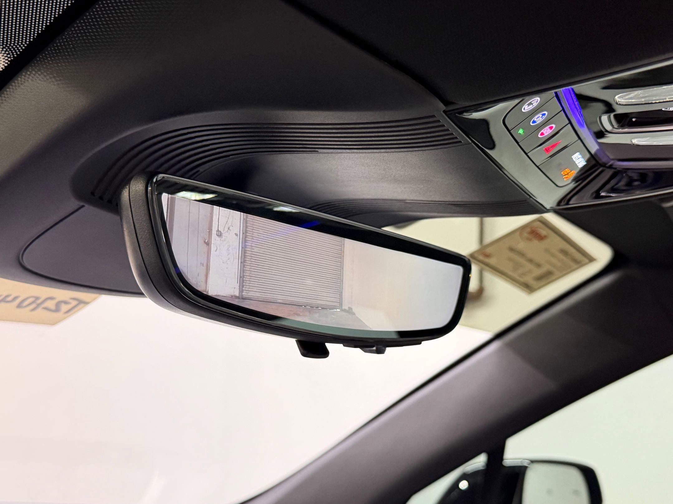 New 2026 Cadillac Vistiq Sport image 18