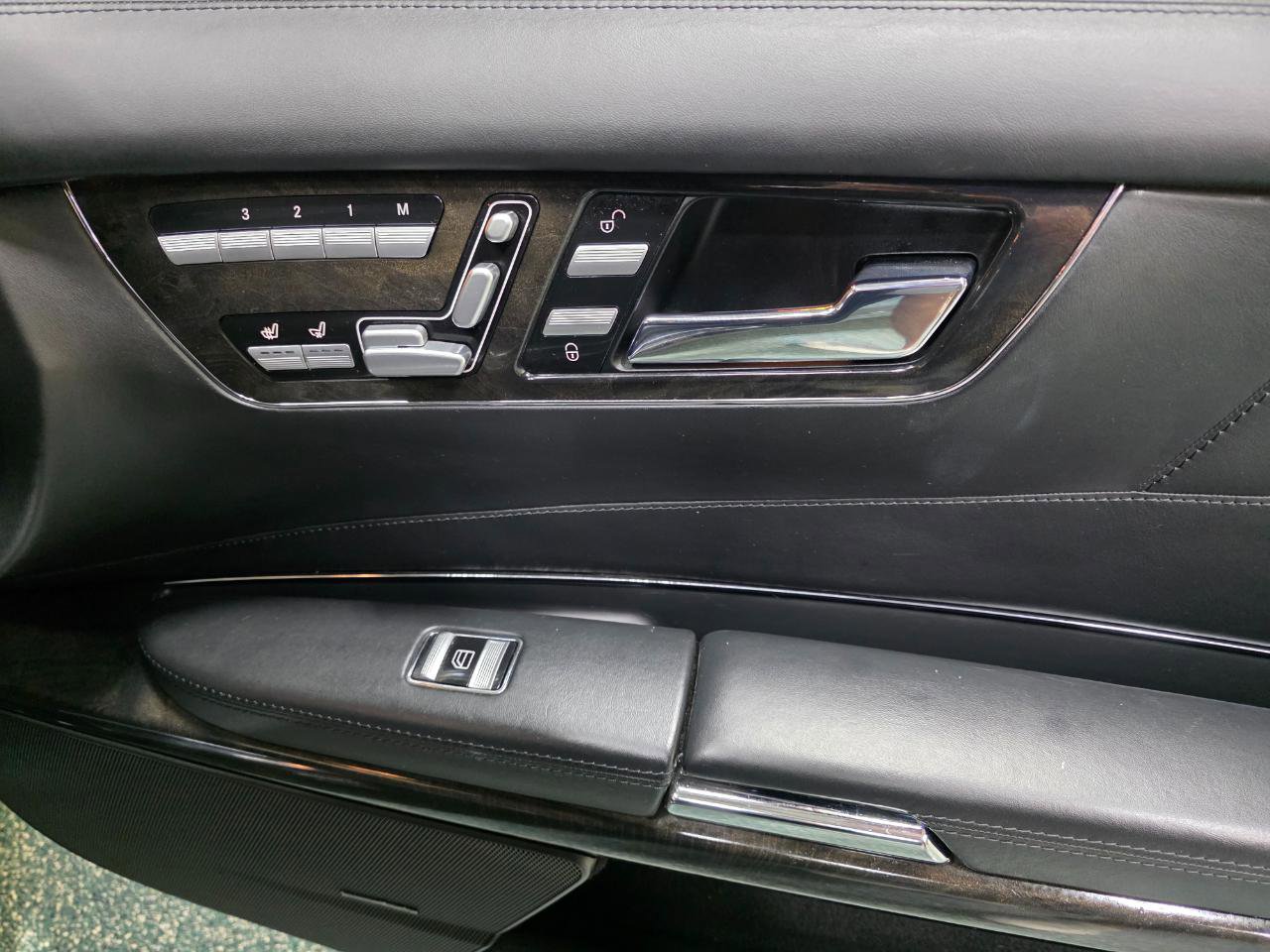 Used 2008 Mercedes-Benz CL 600 image 26