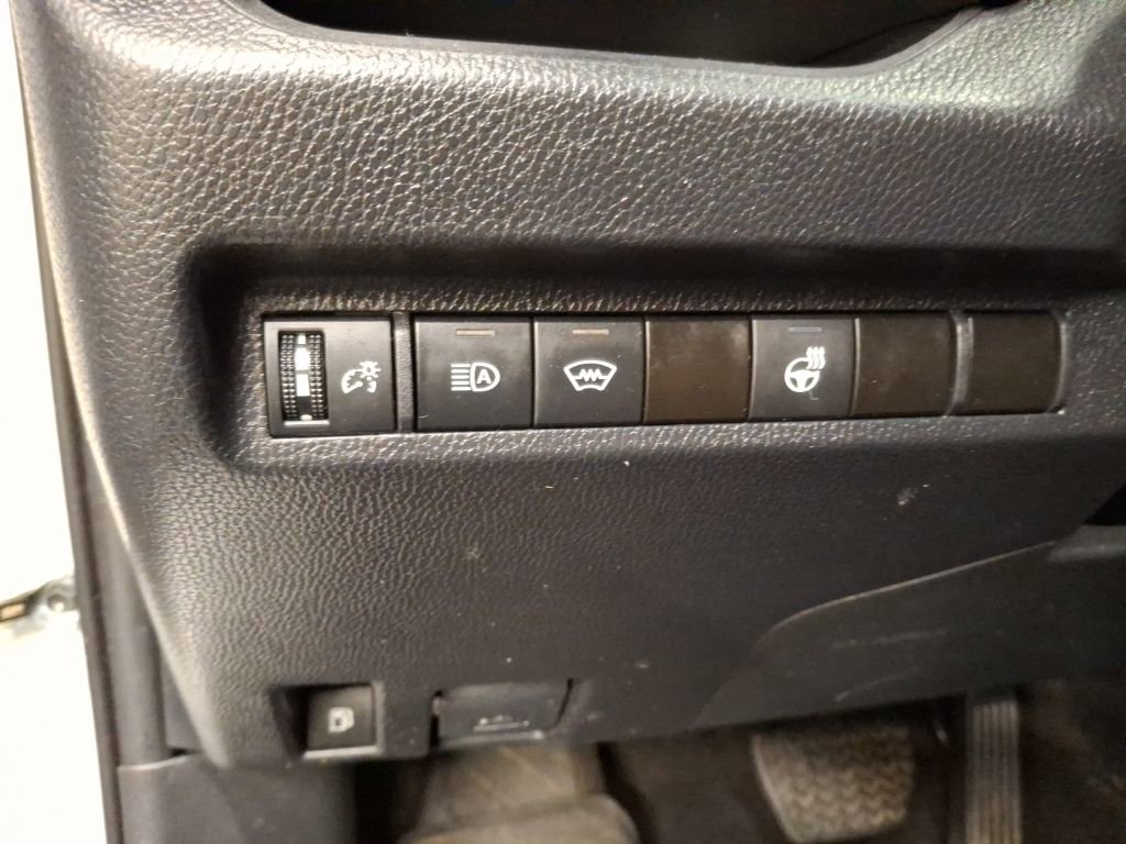 Used 2024 Toyota RAV4 AWD Hybrid w/ Weather Package image 20