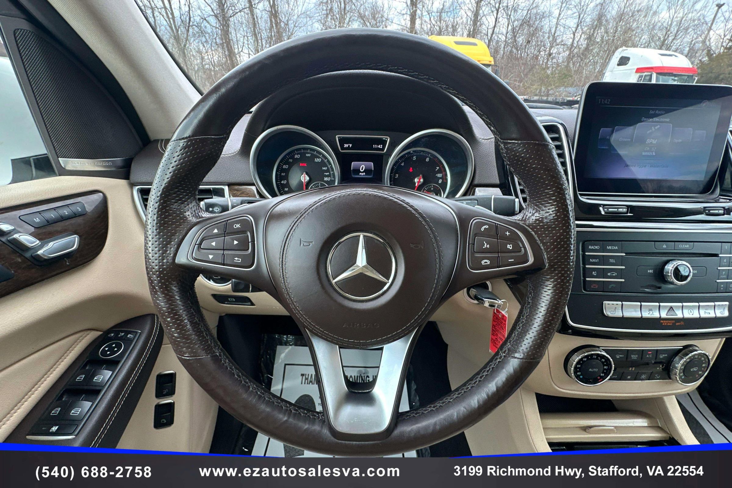 Used 2018 Mercedes-Benz GLS 450 GLS 450 4MATIC Sport Utility 4 w/ Premium Package image 23
