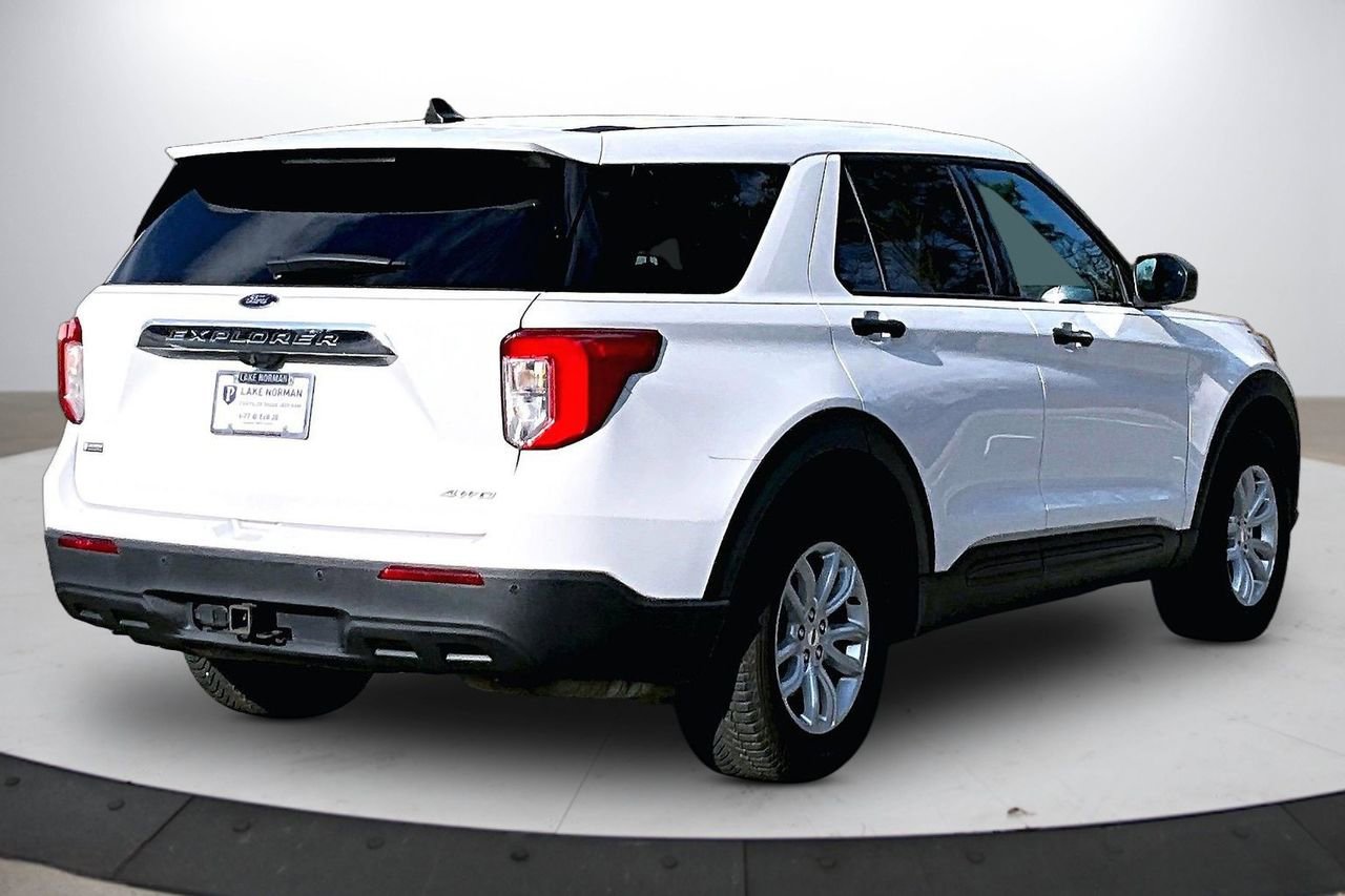 Used 2021 Ford Explorer 4WD w/ Class III Trailer Tow Package image 9
