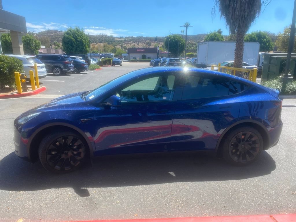Used 2021 Tesla Model Y Long Range AWD/4WD image 5