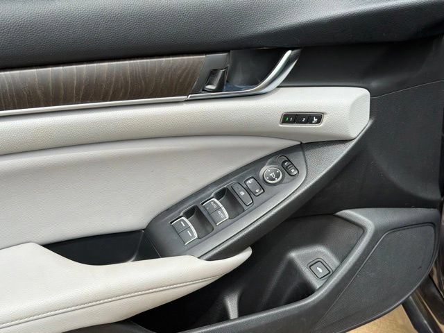 Used 2018 Honda Accord EX-L image 19