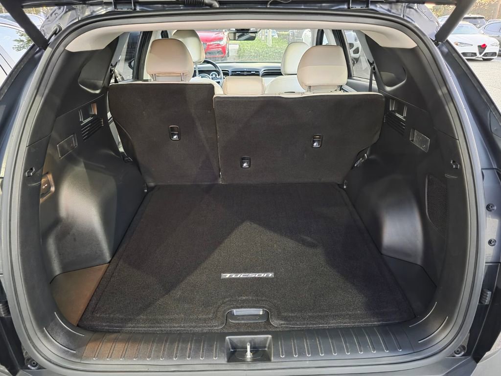 Used 2022 Hyundai Tucson Limited image 14