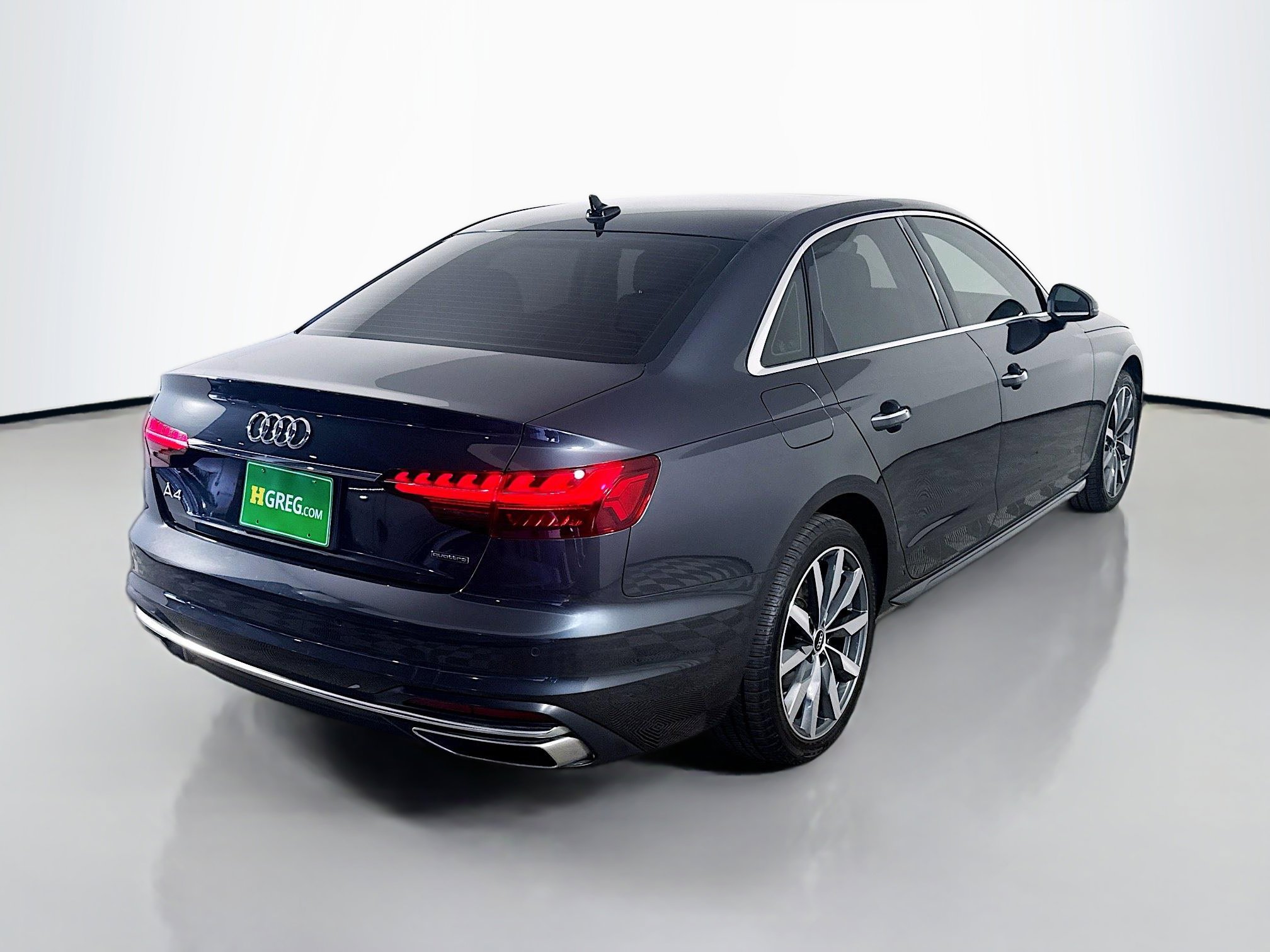 Used 2023 Audi A4 2.0T Premium image 10