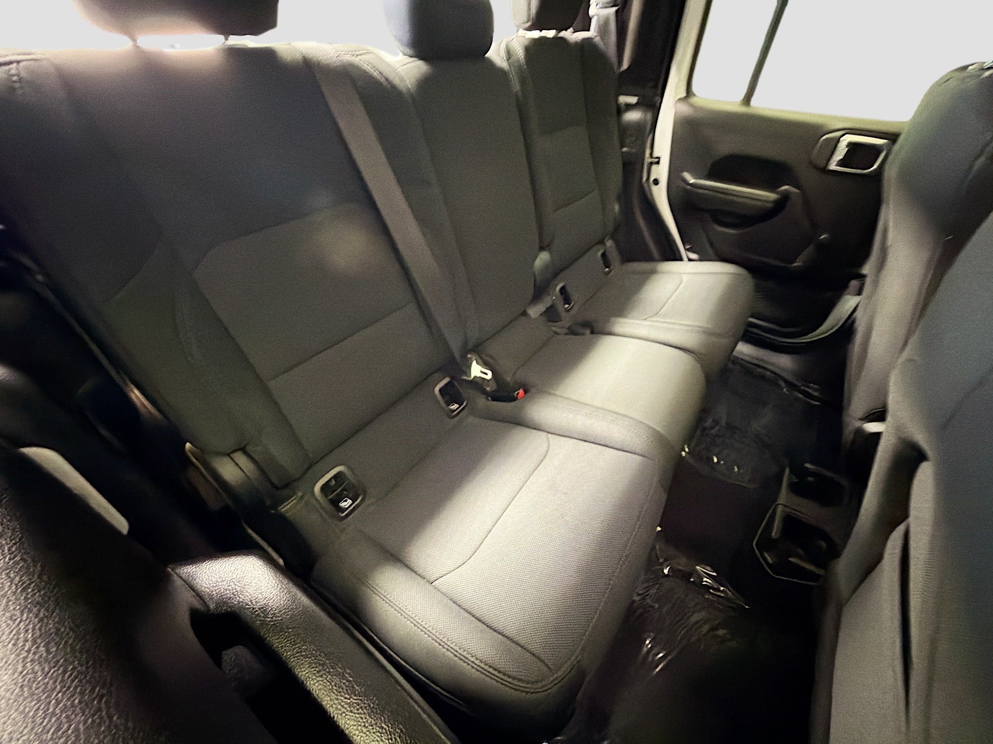 Used 2021 Jeep Gladiator Sport AWD/4WD image 14