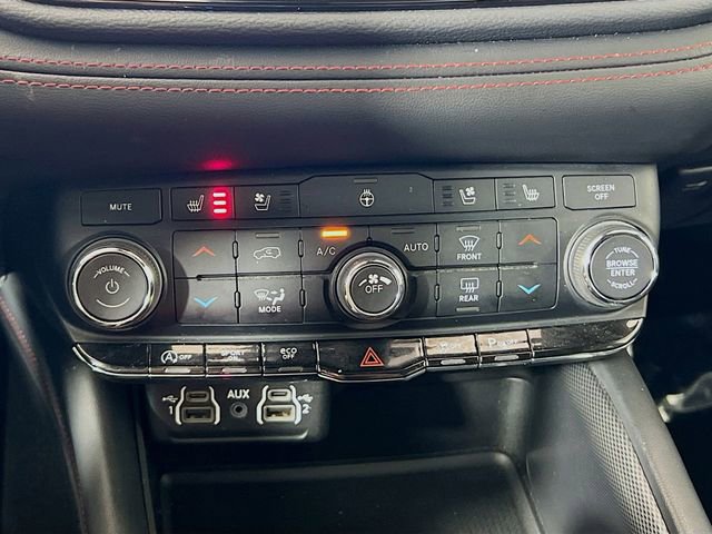 Used 2024 Dodge Durango GT image 18