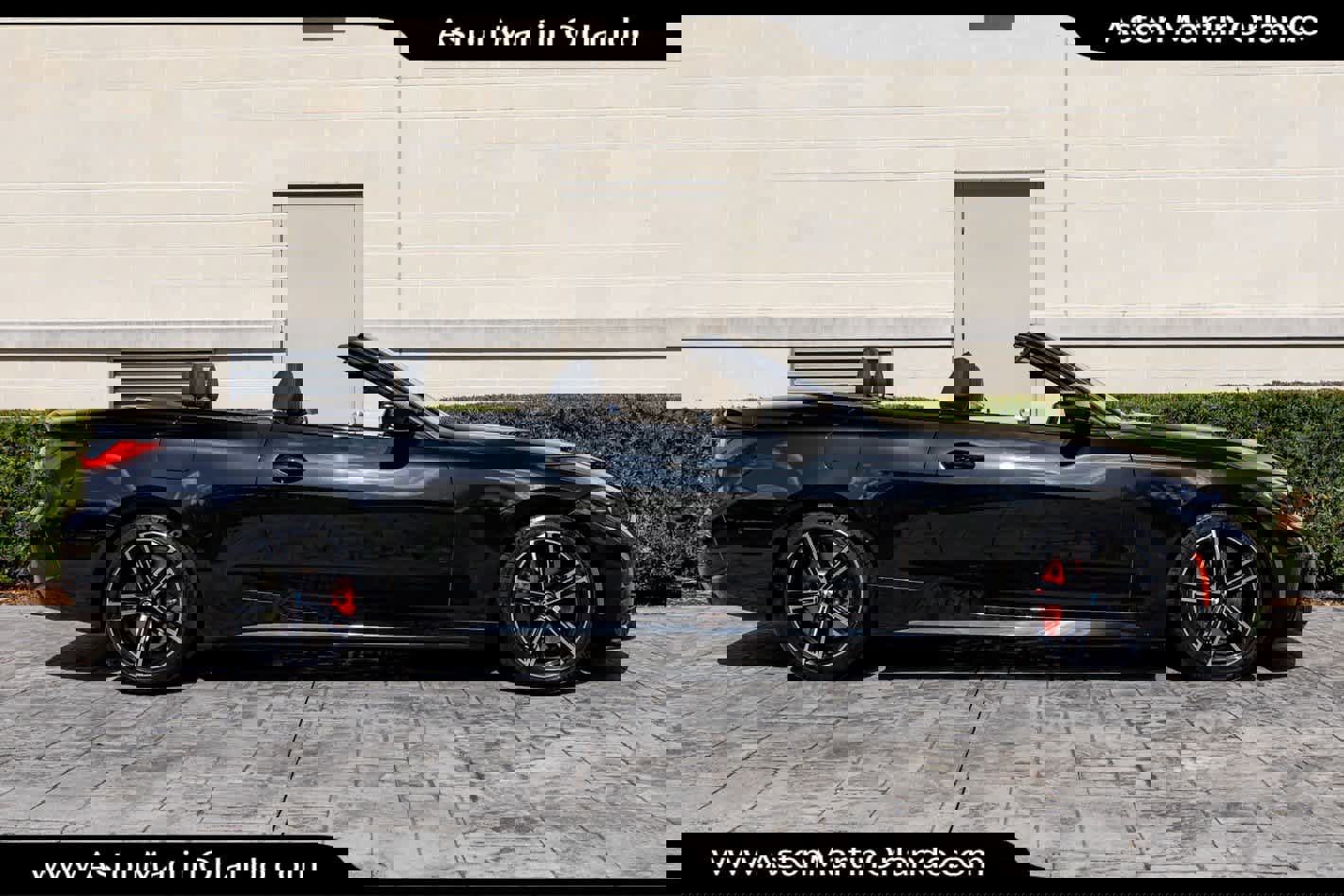 Used 2023 BMW M440i Convertible w/ Premium Package image 19