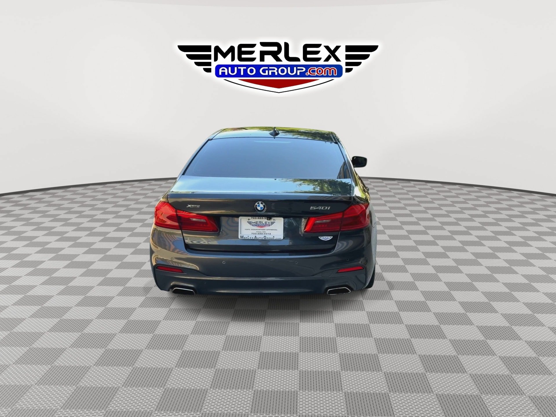Used 2018 BMW 540i xDrive w/ M Sport Package AWD/4WD image 7