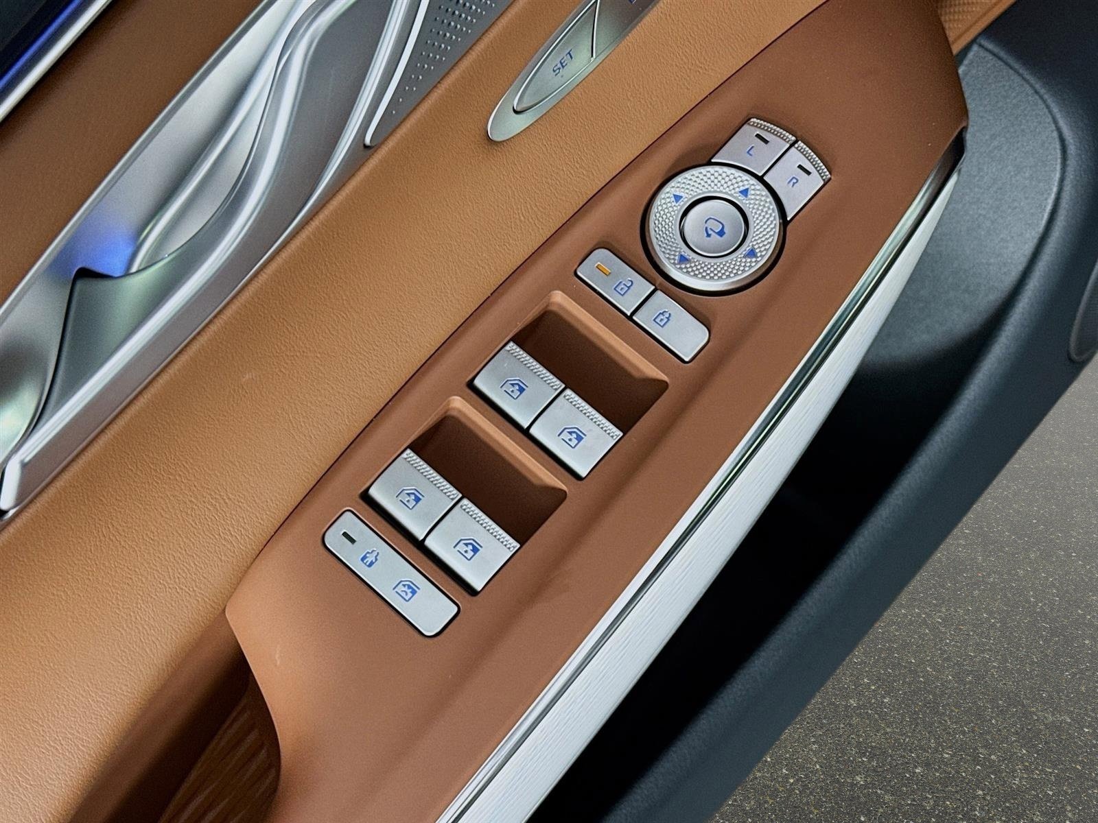 New 2026 Genesis GV70 2.5T Advanced w/ G1 Accessory Package image 20