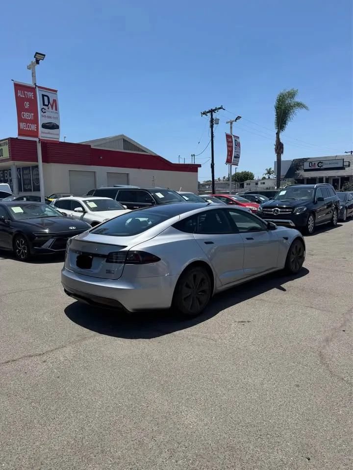 Used 2025 Tesla Model S Plaid AWD/4WD image 3