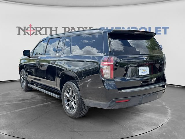 Certified 2023 Chevrolet Suburban Z71 w/ Luxury Package AWD/4WD image 5
