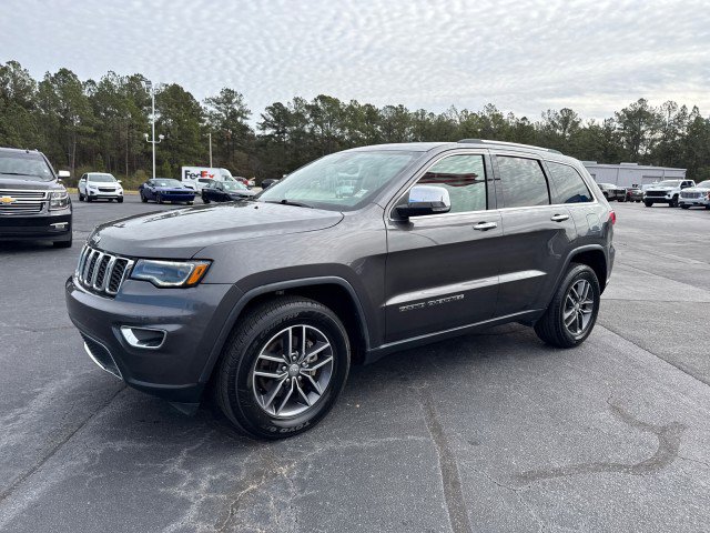 Used 2017 Jeep Grand Cherokee Limited w/ Luxury Group II image 6