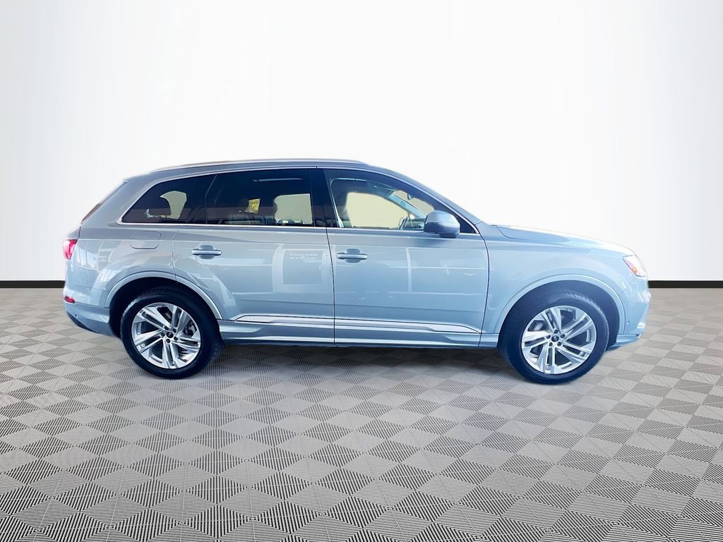 Used 2024 Audi Q7 3.0T Premium Plus AWD/4WD image 8