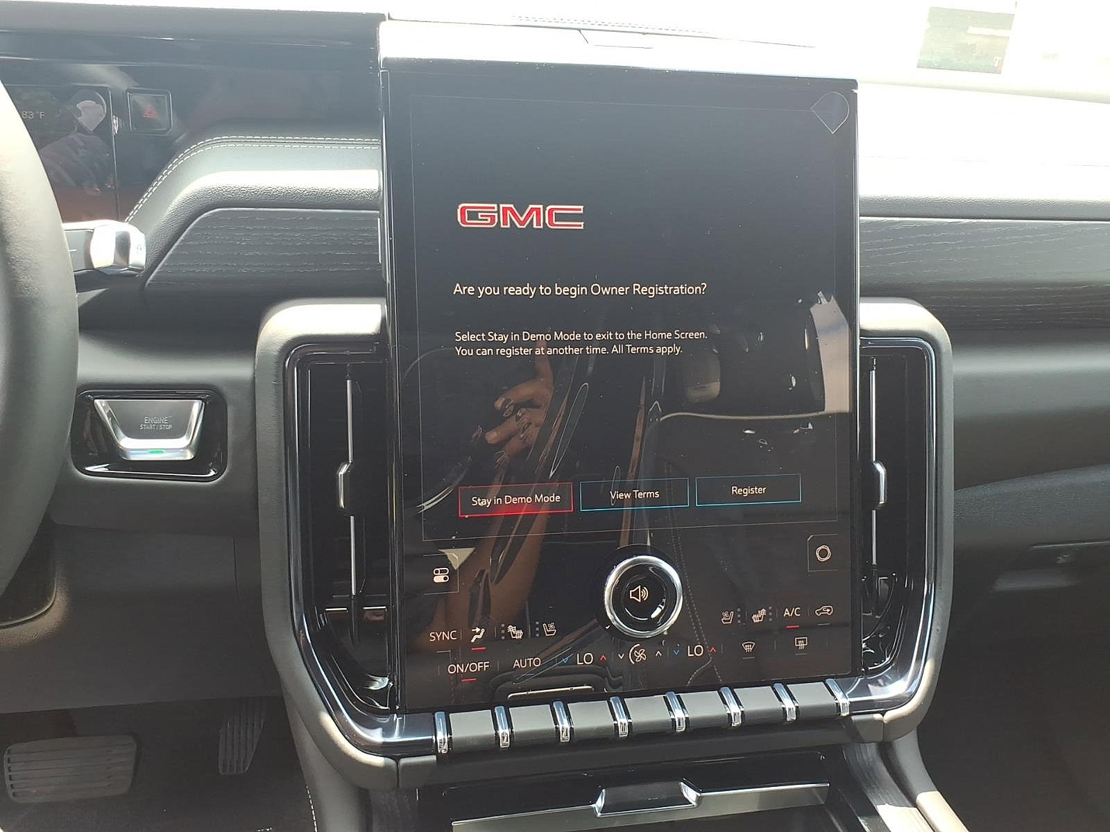 New 2026 GMC Yukon AT4 Ultimate AWD/4WD image 23