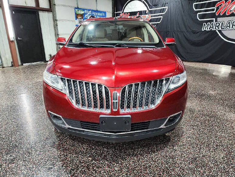 Used 2013 Lincoln MKX AWD image 2
