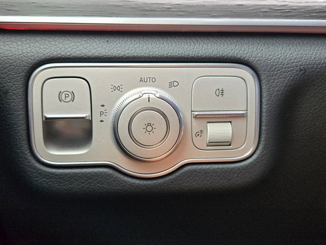 Used 2022 Mercedes-Benz GLE 350 w/ AMG Line Exterior image 30